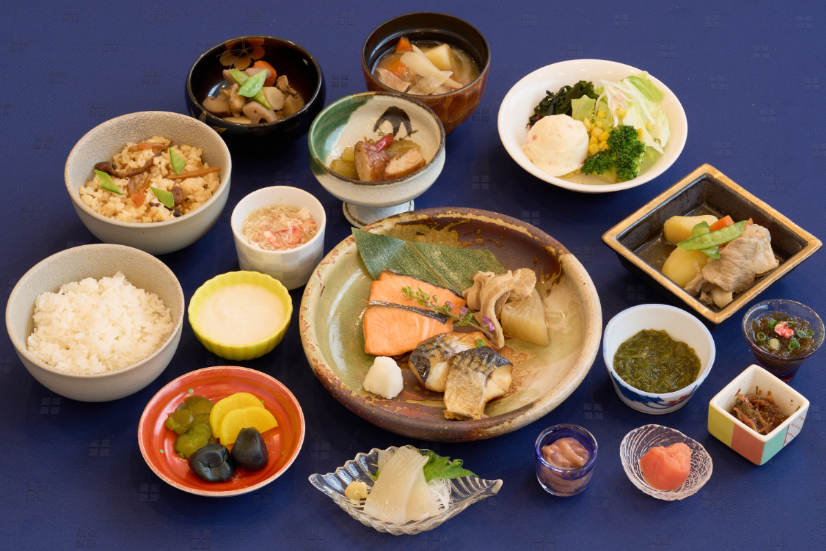 ホテル法華クラブ函館 【朝食付】60品以上の豊富なメニュー♪函館名物イカ刺・ザンギやホテル特製プリン♪