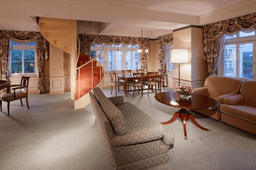 ホテルヨーロッパ ハウステンボス メゾネットスイート（2～4名）