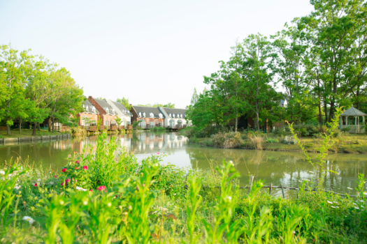 フォレストヴィラ ハウステンボス 【森と湖に囲まれた寛ぎのコテージ】フォレストヴィラリゾートプラン（朝食付き）DP