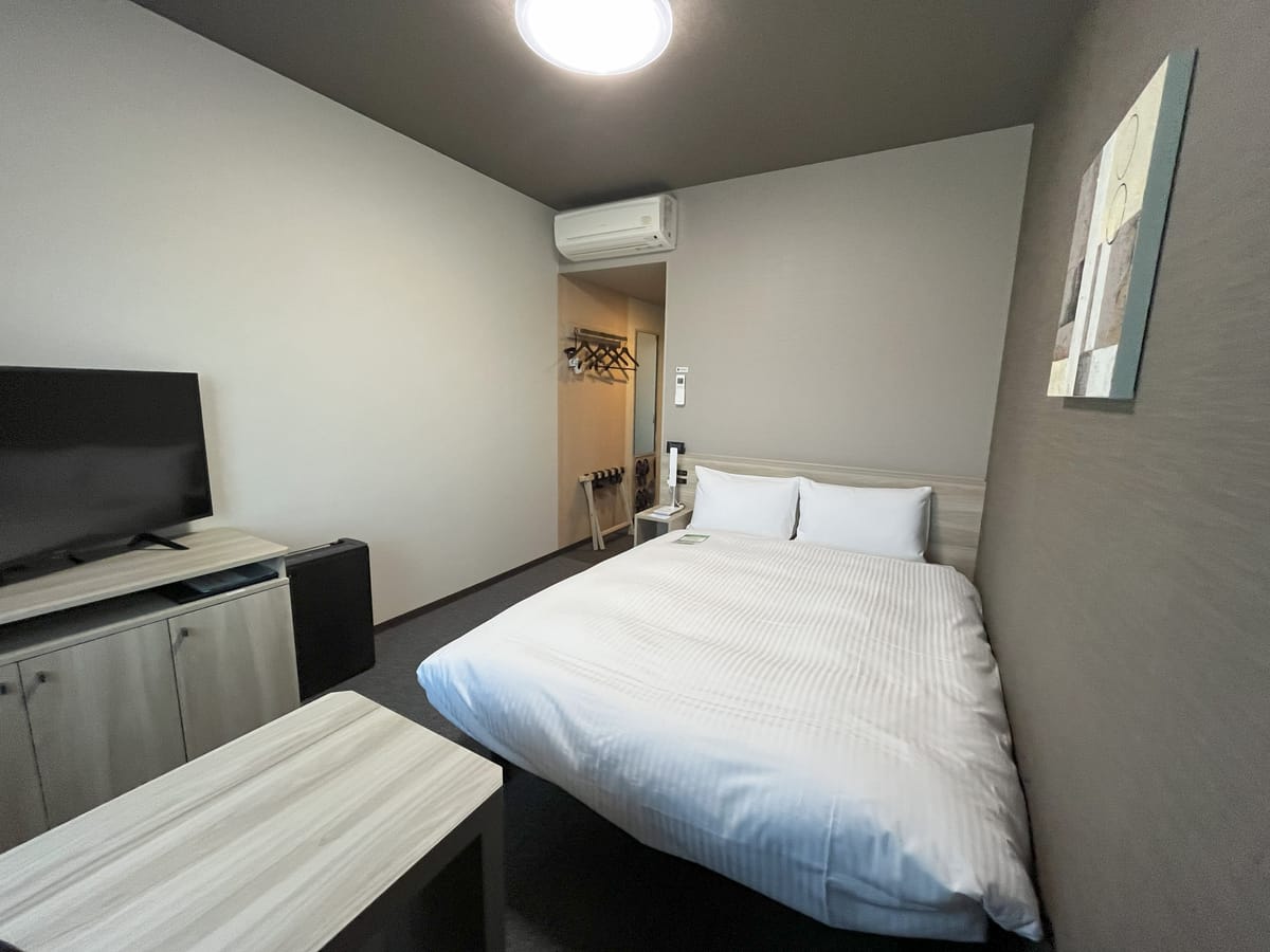 ホテルルートイン今治 ◆加熱式たばこ専用◆ セミダブルルーム