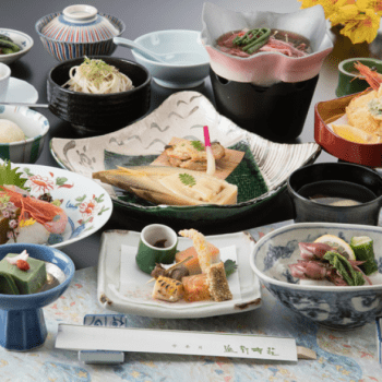 宇奈月温泉　延対寺荘 ☆【グルメ旅】【スタンダード】老舗料理旅館で伝統の技と源泉100％の美肌の湯を楽しむ「四季葵会席」プラン　ダイナミックパッケージ