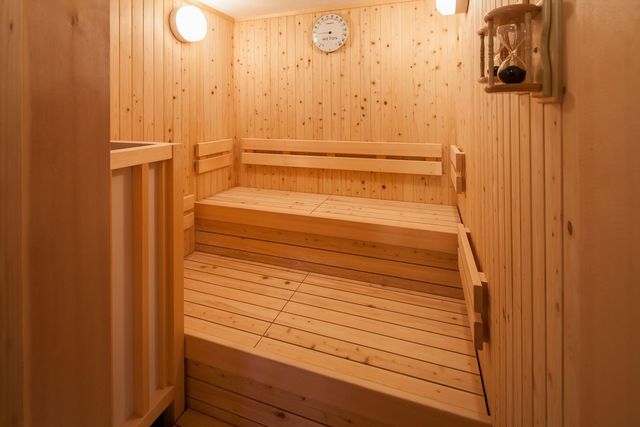 ワイズホテル旭川駅前 【素泊り】旭川駅前の好立地！男女別展望大浴場＆サウナ完備
