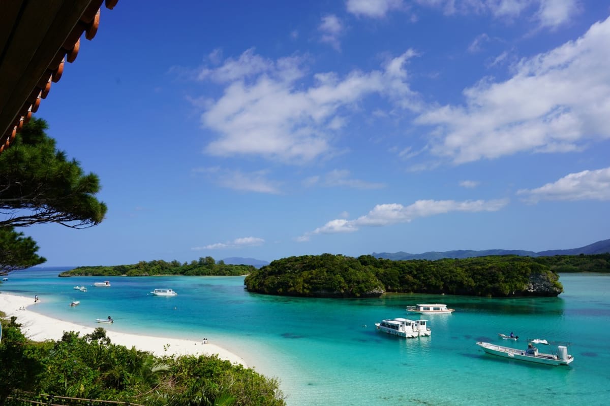 石垣シーサイドホテル ＜石垣島観光自由自在＞人気３施設から選べる特典付き／NO CLEANING朝食付