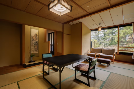 まつさき 【本館瑞雲棟】和室ベット付（12畳+10畳）／温泉半露天付