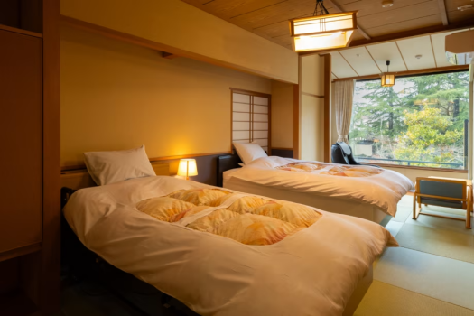 まつさき 【本館瑞雲棟】和室ベット付（12畳+10畳）／温泉半露天付