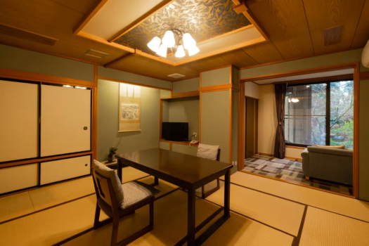 まつさき 【本館桃山庵】≪侘助の間≫和洋室（和室12.5帖+洋室17㎡）／温泉半露天付