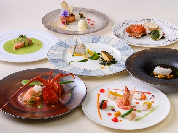鳥羽国際ホテル 【夕食は20時前後~】伊勢海老+選べるメイン「フレンチコース」味覚プランをお得に堪能