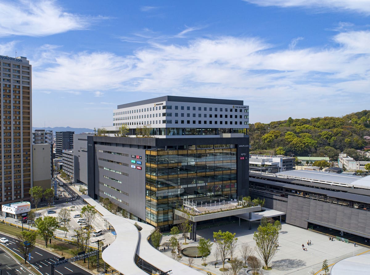 THE BLOSSOM KUMAMOTO 【スタンダードプラン】熊本駅隣接の水と緑あふれる非日常な空間で寛ぎのひとときを＜食事なし＞