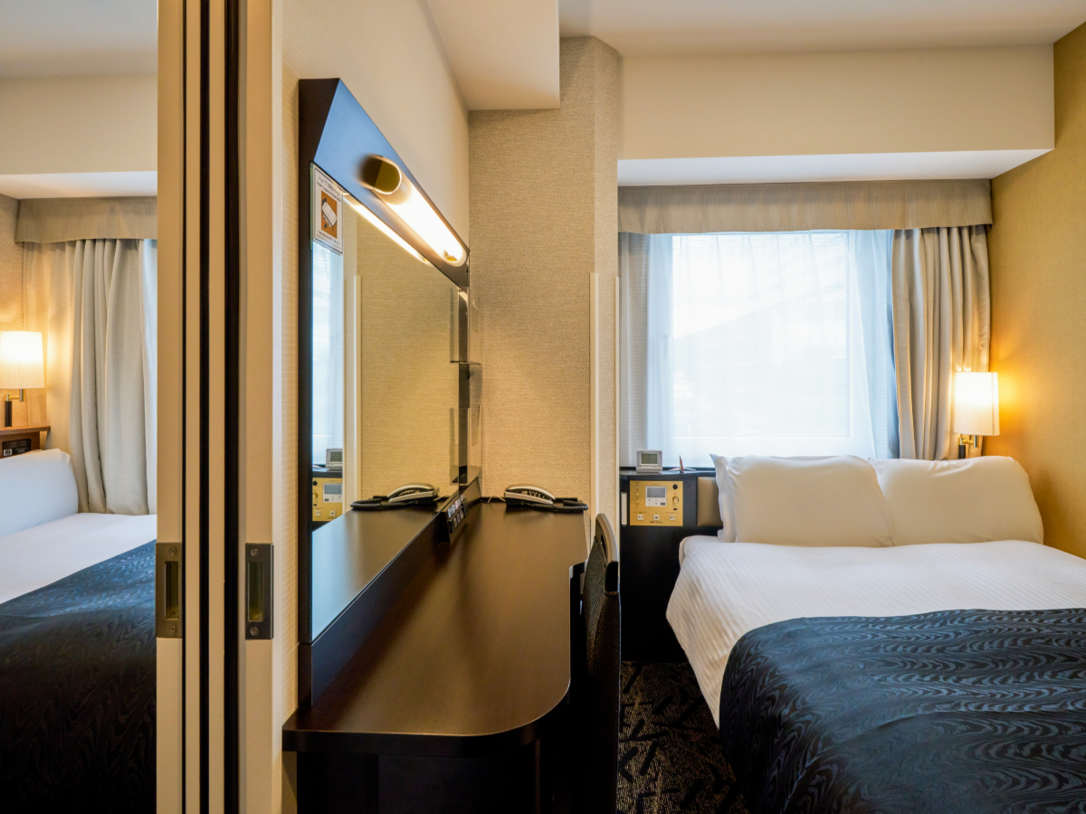 アパホテル＜広島駅前新幹線口＞ 【シングル×シングル】コネクトルーム 1名利用(ベッド2台) 全室禁煙