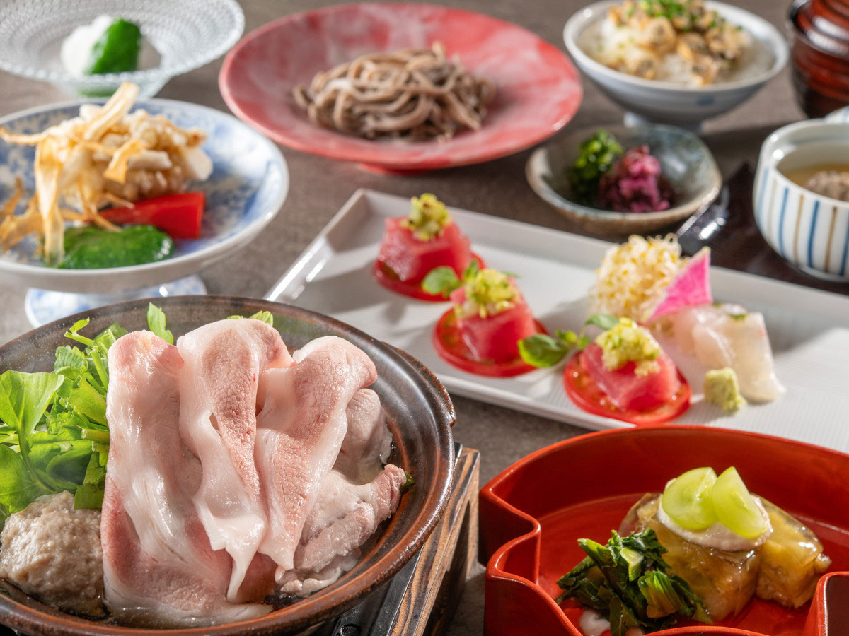 亀の井ホテル 青梅 【季節の会席】青梅ポークと春の旬を味わう