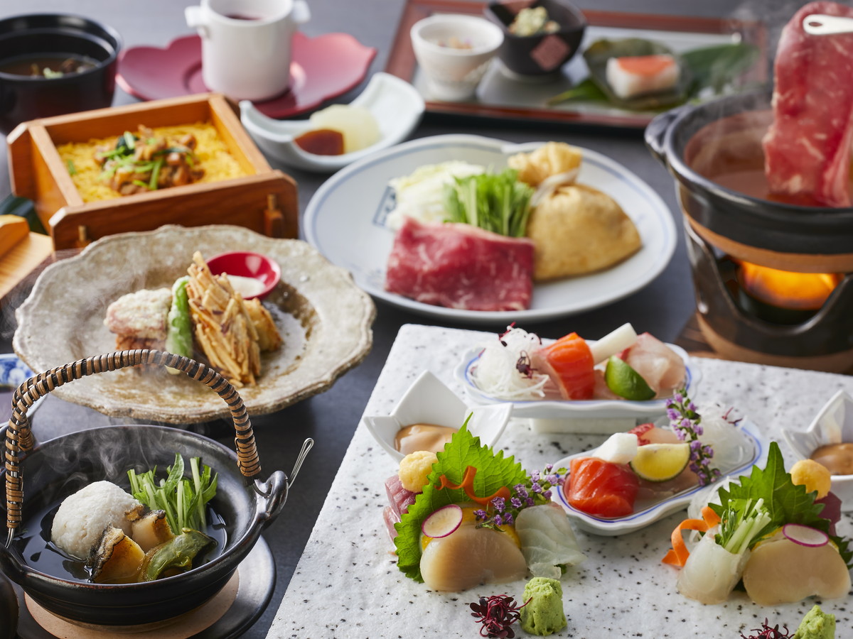 亀の井ホテル 大和平群 【土地の恵み会席】料理長自慢国産牛ロースと鮑の餐宴を楽しむ