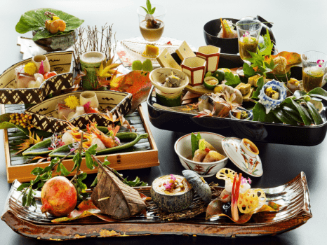 金沢湯涌温泉　百楽荘 【能登地震復興支援プラン-第2弾-】能登復興へご宿泊代の一部を寄付「百楽満喫！お好みの2大特典付！」