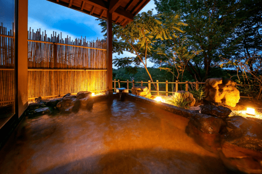 能登九十九湾　百楽荘 ■カップルプラン■　貸切露天♪＆個室食事♪＆色浴衣♪～彼と私の“ふたりだけ♪”の特別なひとときを～