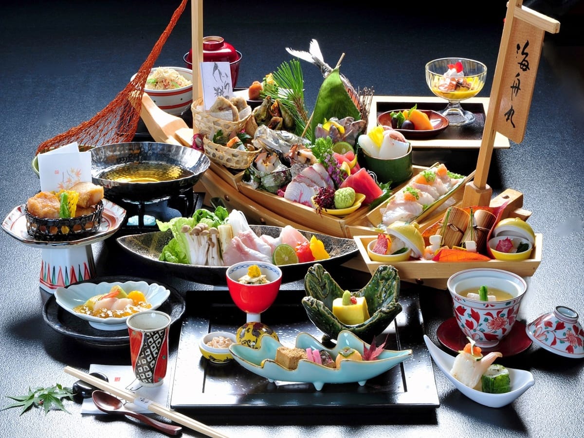 南紀白浜 浜千鳥の湯 海舟 【クエ小鍋会席】高級魚クエ料理5品 クエ炙り×クエ茶碗蒸しを堪能 海の恵みを味わい尽くす