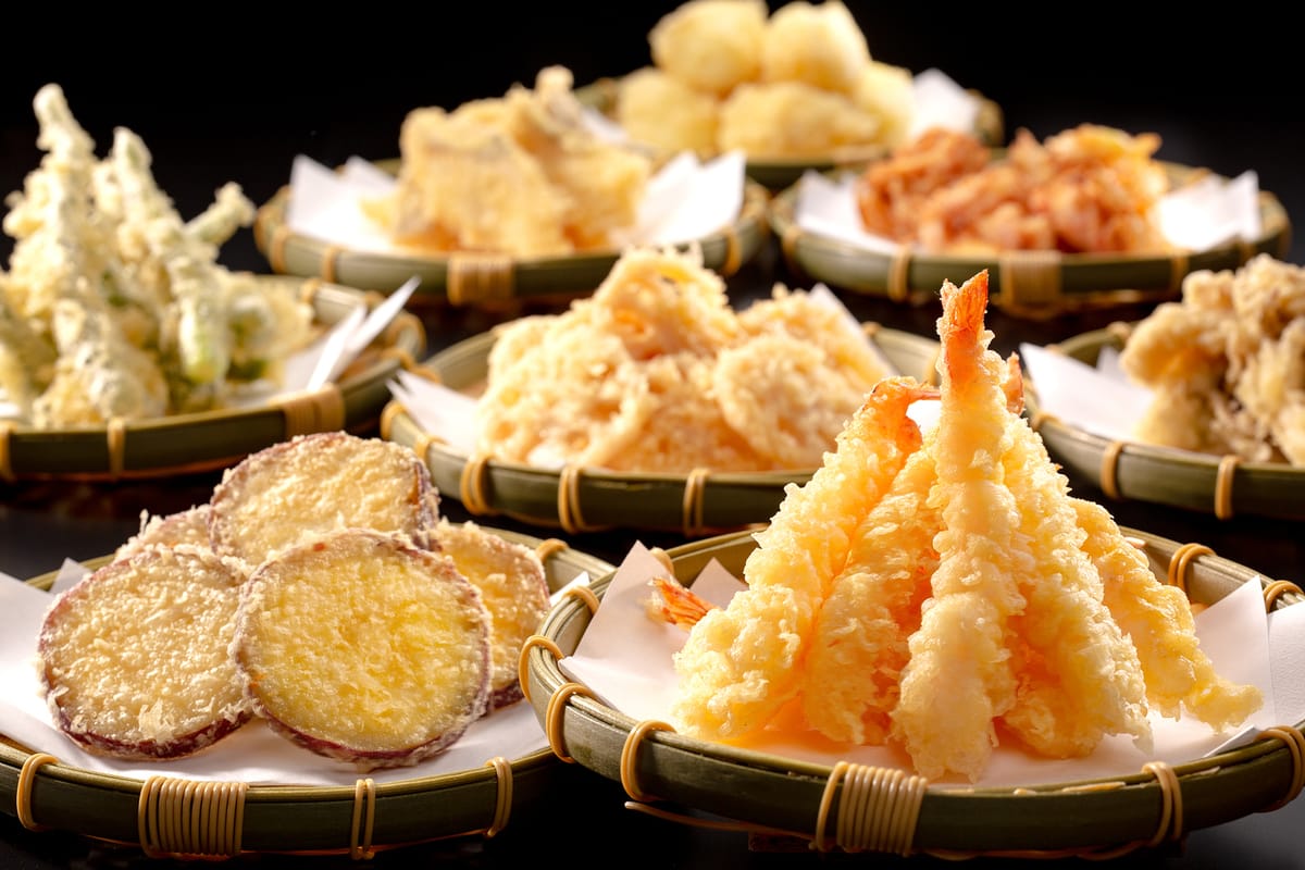 かがり吉祥亭 【ズワイ蟹会席】1.5杯のズワイ蟹を味わう～姿ガニ・蟹お造り・黒毛和牛みぞれ鍋＆天婦羅食べ放題