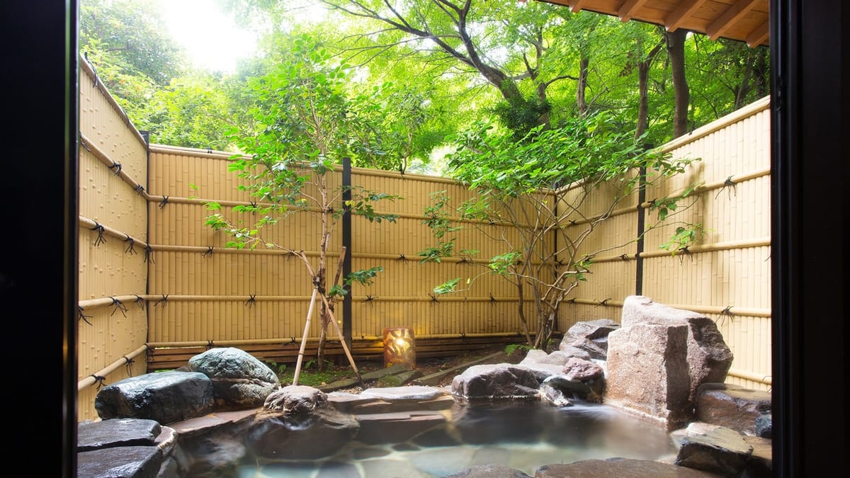 吉祥やまなか 【早期割60】2000円割引・嬉しい12のおもてなしと癒しの湯、加賀の美食を愉しむ