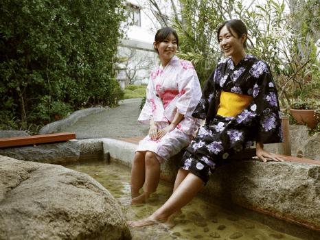 湯元こんぴら温泉華の湯　紅梅亭 【一泊朝食プラン】＜和洋約60種のブッフェ＞夜は外食派という方におすすめ！気軽に温泉旅行
