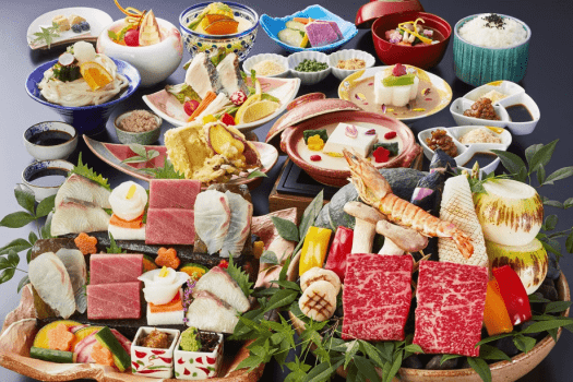 湯元こんぴら温泉華の湯　紅梅亭 【17：50開始／レストラン食‐基本会席】香川郷土料理に名物＜宝楽焼き＞など、五感で味わう讃岐の味