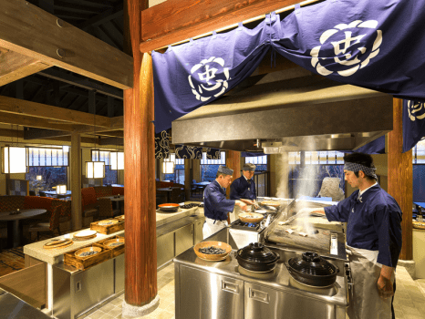 湯元こんぴら温泉華の湯 紅梅亭 【一泊朝食プラン】<和洋約60種のブッフェ>夜は外食派という方におすすめ!気軽に温泉旅行