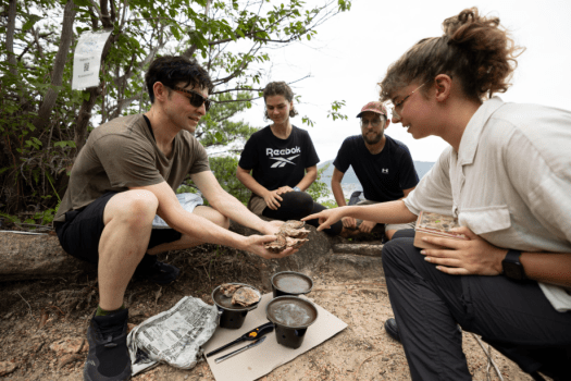 湯の宿　宮浜グランドホテル 【広島県体験観光コンテンツ２０２４年度MVP受賞】宮島を望むハーフトレッキング付1泊3食プラン！山頂で食す山賊むすび弁当＆焼牡蠣は格別です♪