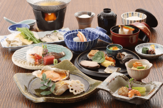 湯の宿 宮浜グランドホテル 和牛を食す【和牛ステーキ&貸切風呂45分サービス】石焼A4ランク和牛サーロインステーキと月替会席
