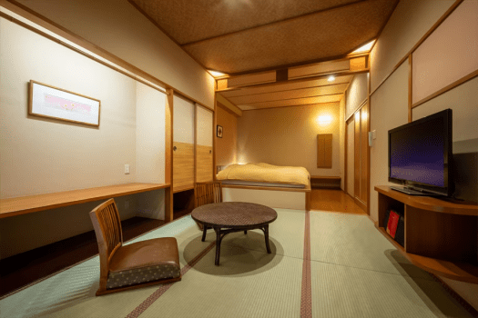 游泉志だて 2・3階　和モダン　陶器露天風呂付（禁煙）