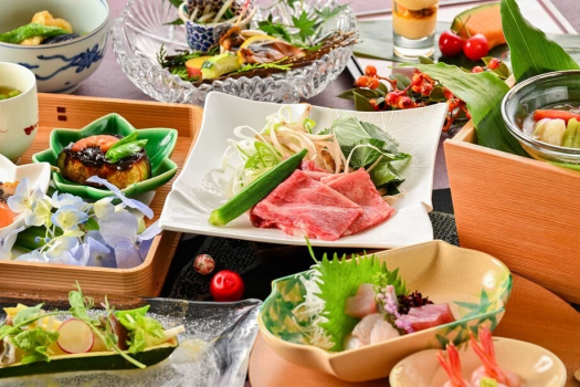 伝統旅館のぬくもり 灰屋 量より質を重視した"こだわり"越前郷土会席