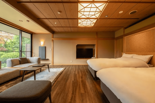 伝統旅館のぬくもり 灰屋 【限定2室の洋室 1室2名様利用のみ】洋室ガーデンスイート観月亭　特別な空間で贅沢なひと時を