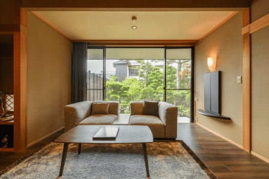 伝統旅館のぬくもり 灰屋 ガーデンスイート観月亭 洋室(限定2室)