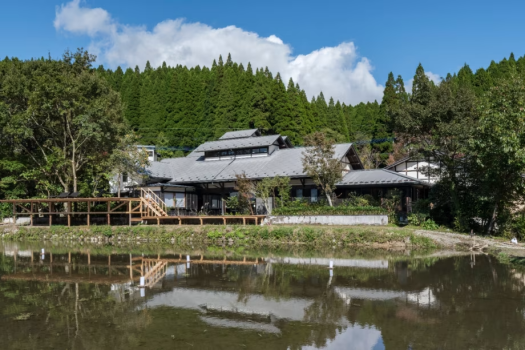 夫婦露天風呂の宿  藤のや ～交通付きパック～【基本プラン】季節を味わう色彩豊かな会席と小田川を望む客室露天風呂