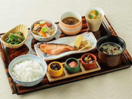 新潟グランドホテル 【朝食付】爽やかに迎える優雅な朝タイム！新潟の旬がギュッと♪選べる和洋食