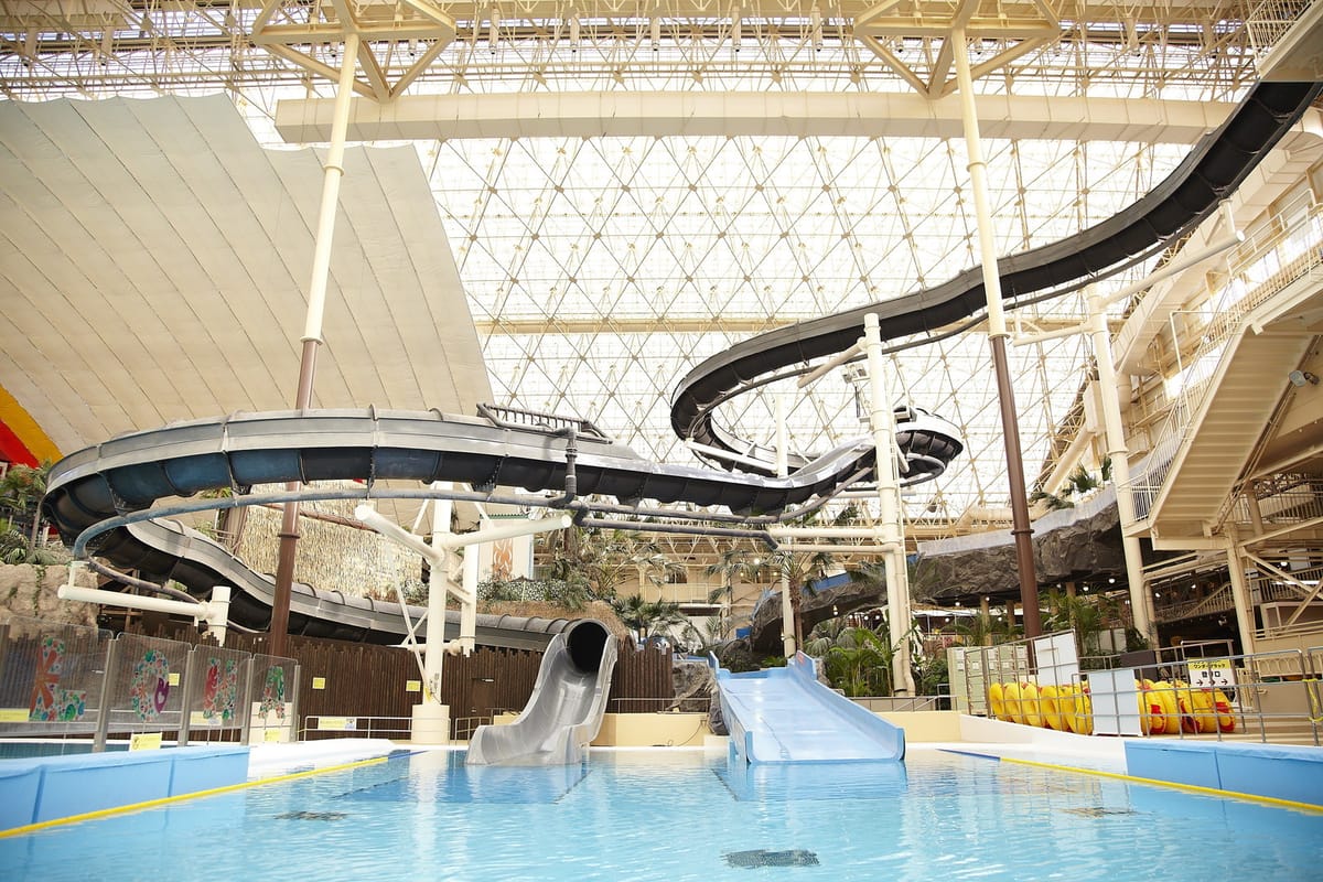 ウイルポート 【プールに1番近くて便利】パーク内のホテルでプール&温泉大満喫ステイ!1泊2食