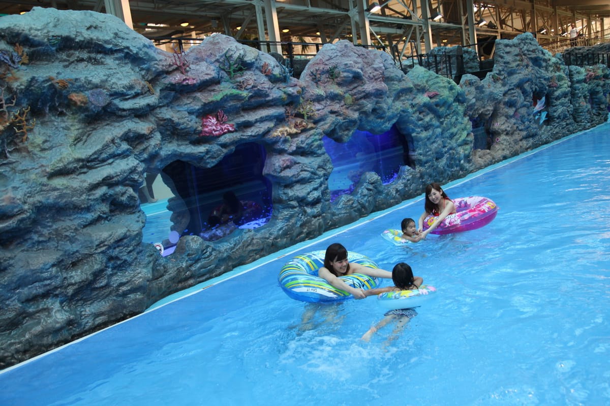 ウイルポート 【45日前予約でとってもお得！】部屋から水着でプール・スパへ直行！常夏リゾートステイ！1泊2食付き