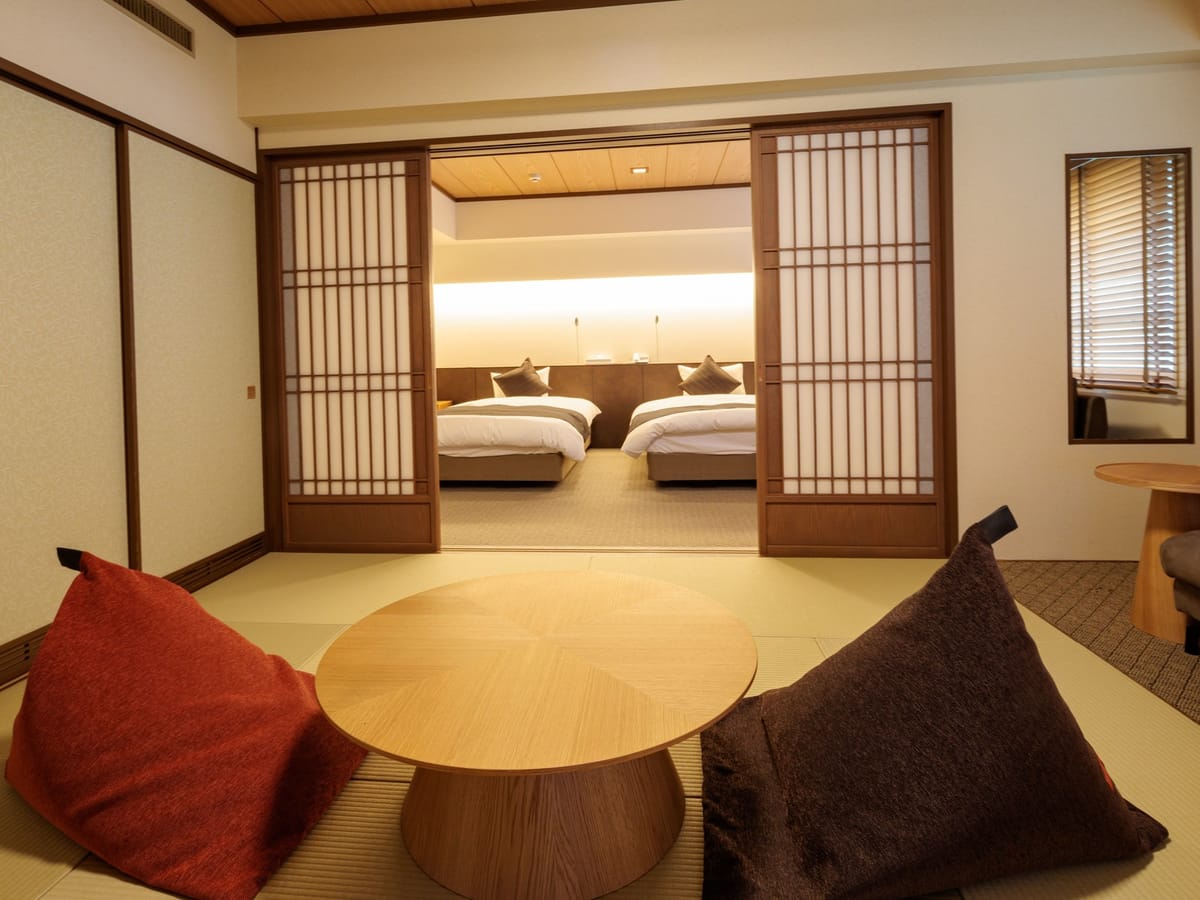 登別温泉 ホテルまほろば 【禁煙】和洋室(8畳+洋室ツイン)/48㎡/2~4名