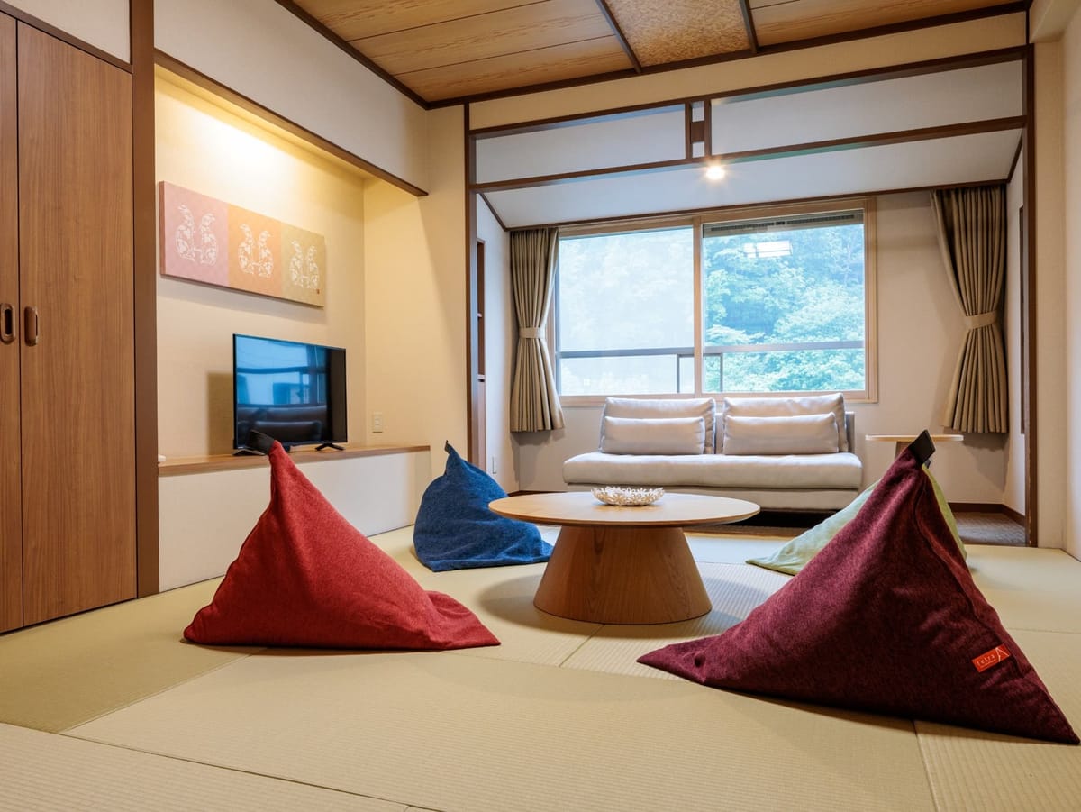 登別温泉 ホテルまほろば 【禁煙】和室10畳/2~5名