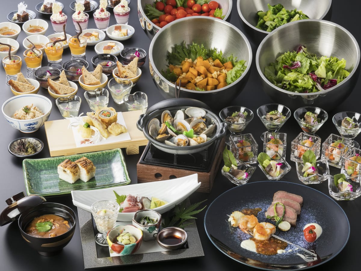 グランヴィリオホテル宮島 和蔵 【飲み放題付き】夕食は海辺のレストランでハーフバイキング！天然温泉＜２食付き◆夕食17時30分開始＞