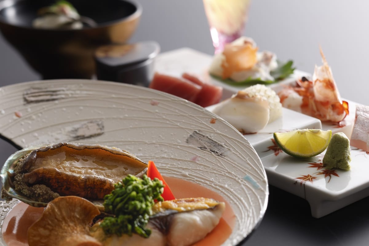 道後舘 【和モダン×特選会席 -笙-】落ち着いた雰囲気で癒される…和モダン客室で過ごす特別な時