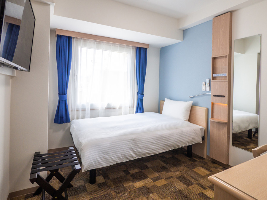 東横INN茅場町駅 喫煙ワイドスペースシングル