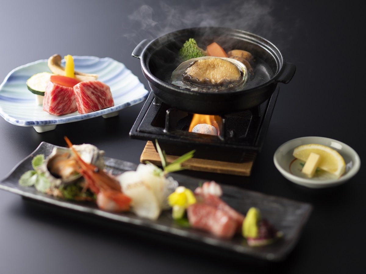 ゆのくに天祥 【特選料理】鮑踊り焼きや厳選牛、料理長こだわりの一品など「お料理グレードアップ（天祥膳）プラン」＜0502＞