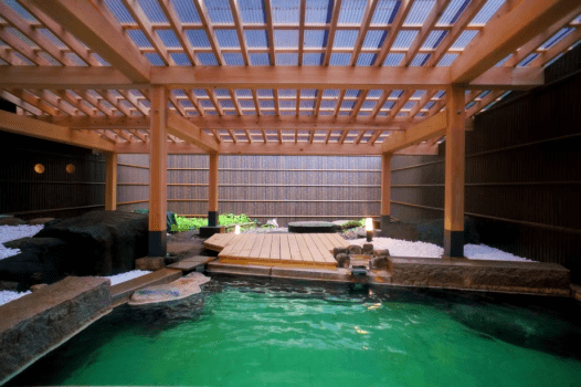 月岡温泉　ホテルひさご荘 ダイナミックパッケージ【Ａ４和牛・にいがた旬の美味プラン】貸切風呂割引・アウト11時！