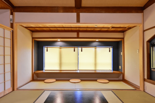 湯野温泉 芳山園 【離れ】川側-せきれい- 和室と洋室 ～石張り内風呂付～