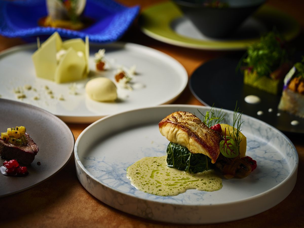 ホテルニューアカオ 【デラックス/洋食】シェフのいちおしフレンチコース。全室オーシャンビュー