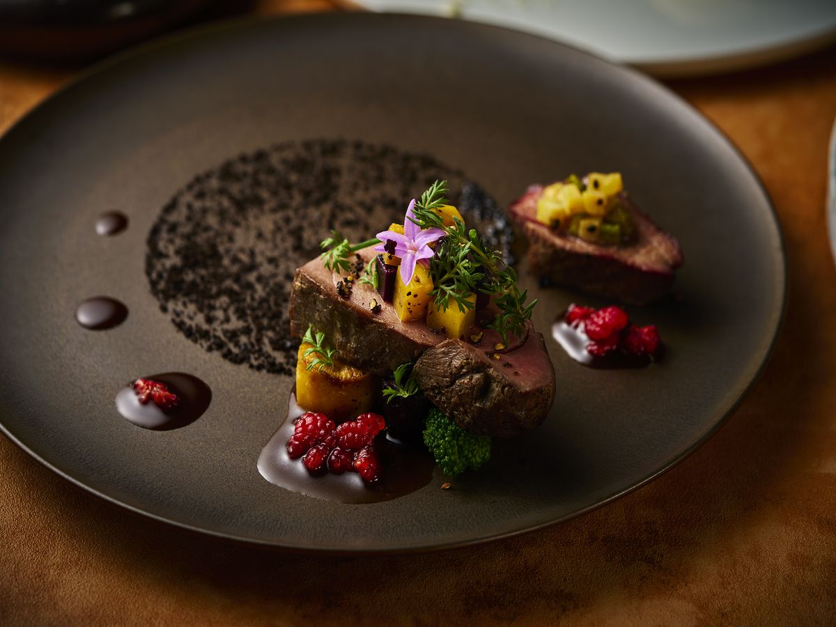 ホテルニューアカオ 【デラックス/洋食】シェフのいちおしフレンチコース。全室オーシャンビュー