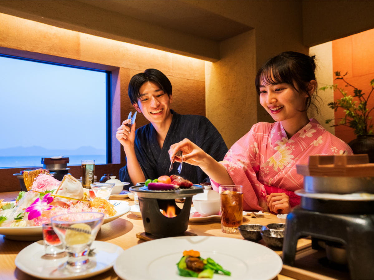 ホテル南風楼 ＜飲み放題付＞【早期割45】1日1組様限定！天空の露天風呂付客室　夕食は個室で特別会席＆3大特典付き