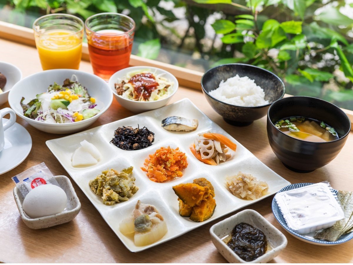 西鉄リゾートイン那覇 沖縄料理を含む朝食ブッフェ付プラン（朝食時間6:30 OPEN）