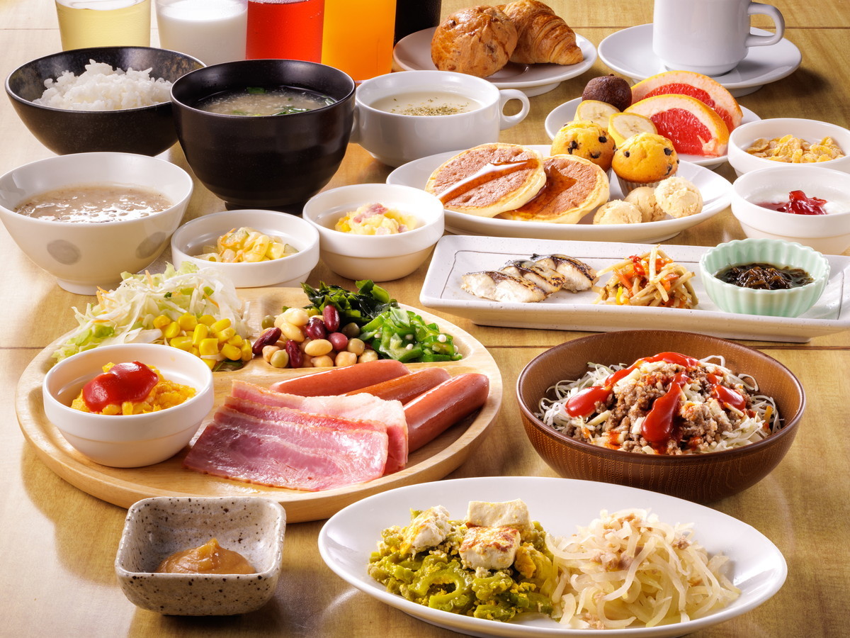 西鉄リゾートイン那覇 ◆沖縄料理を含む朝食ブッフェ付プラン（朝食時間6:30 OPEN）