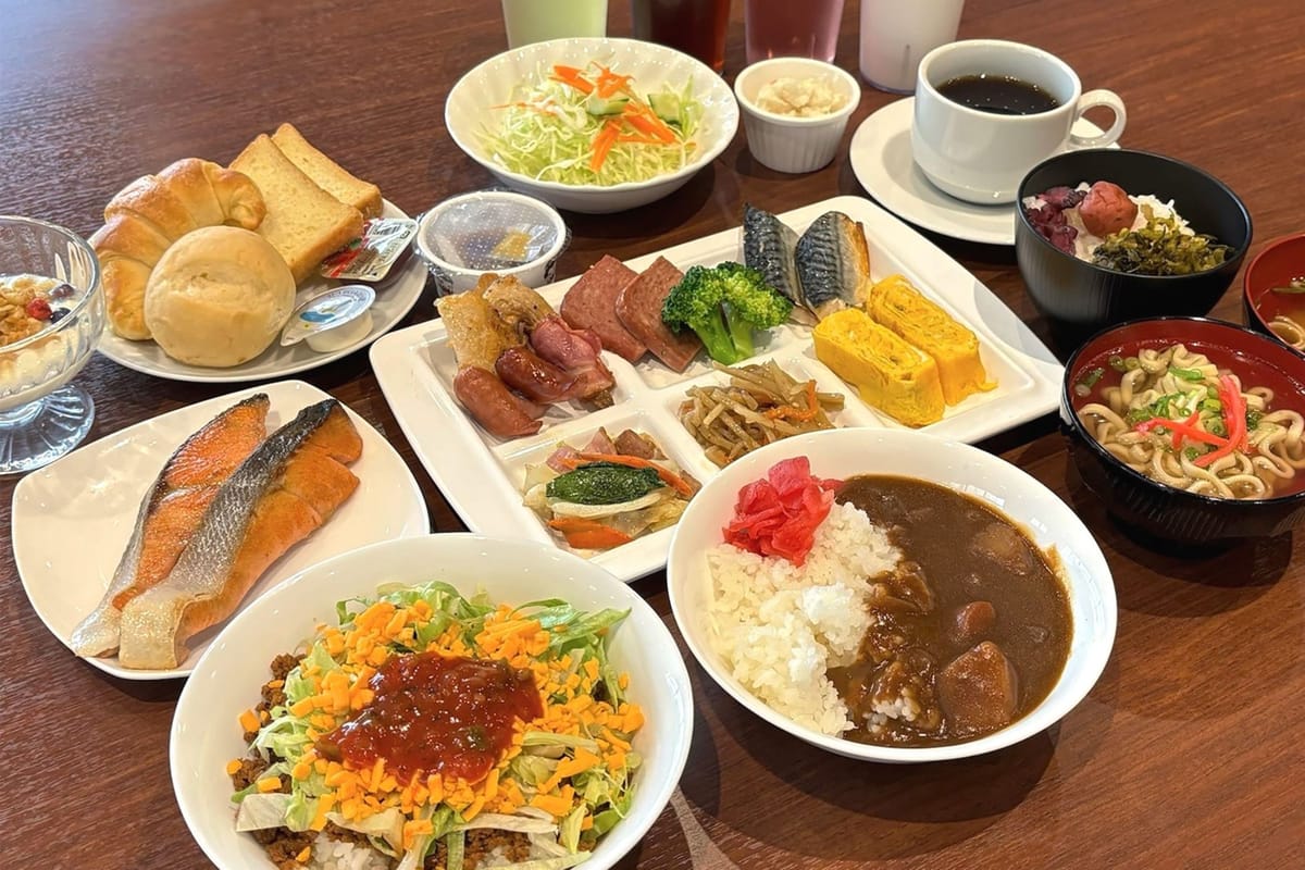 グリーンリッチホテル&カプセル那覇(人工温泉 二股湯の華) 【早期割28】朝食付きプラン■コンビニ目の前!