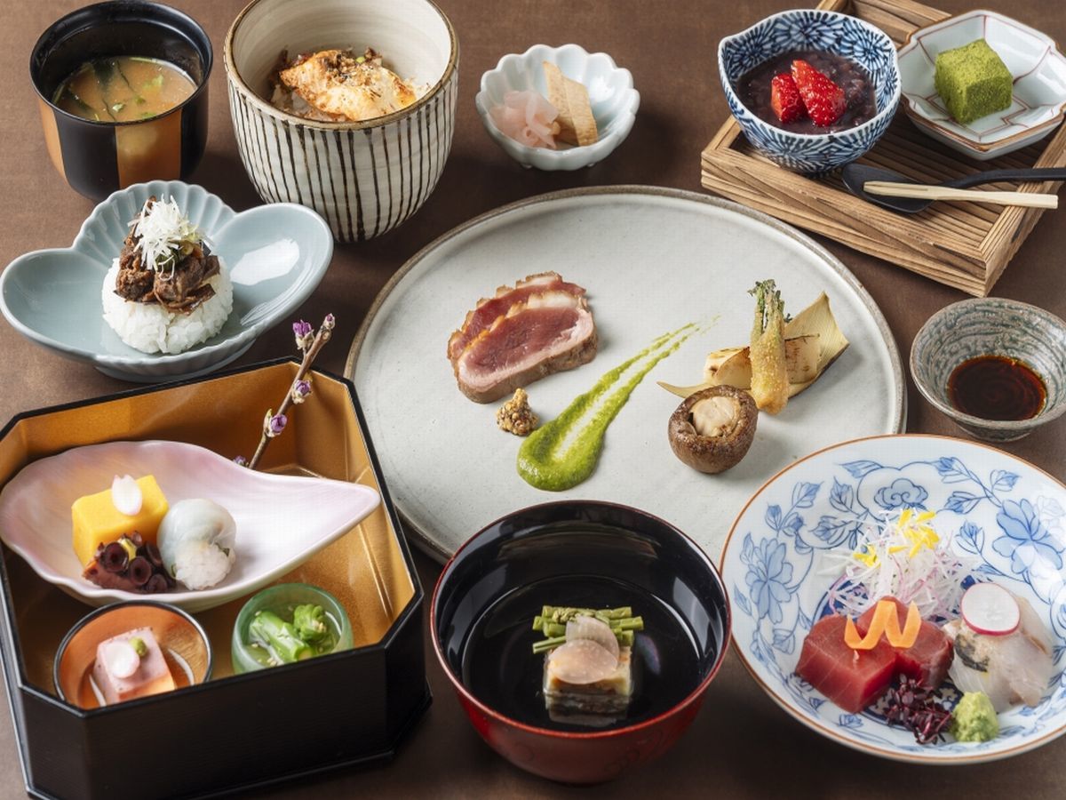 森のスパリゾート北海道ホテル 【和食会席/1泊2食付】四季折々の新鮮素材を和の技法で愉しむ和食会席膳