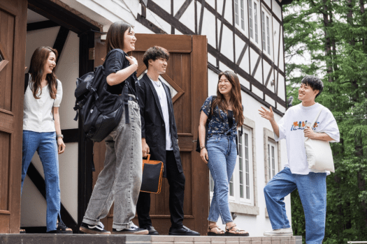 グランピングリゾート フェーリエンドルフ 【室数限定】<素泊まり>ドイツ風の小さな森で、自由気ままに過ごす#