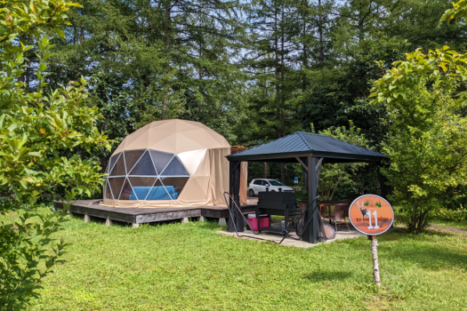 グランピングリゾート　フェーリエンドルフ ［ドームテント］グランピング‐屋根付BBQスペース完備‐